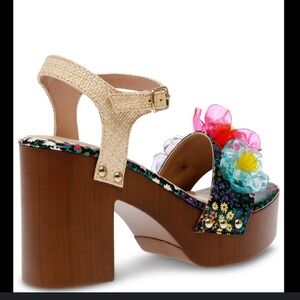 Betsey Johnson Elayne black multi floral‎ applique flower wood look heel size 10